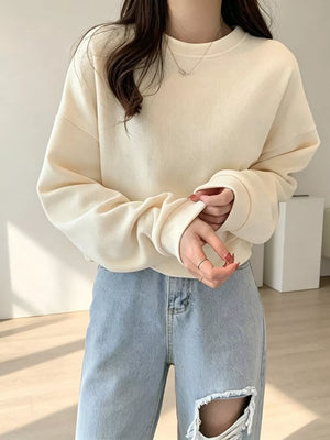 Crew Neck Drop Shoulder Sweatshirt, close-up detail
