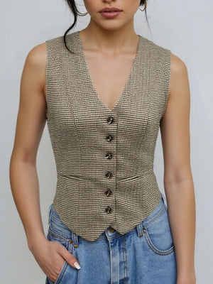 Tailored houndstooth bustier vest in mocha with button front and V-neck.