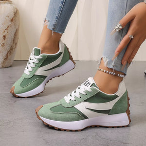 Color-blocked Platform Casual Sneakers in Black, side view
