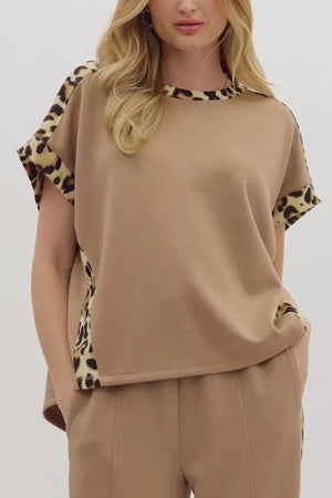 Camel relaxed fit t-shirt with leopard print trim on sleeves and sides