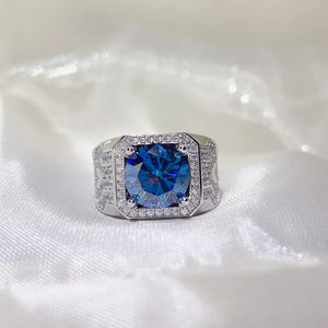 0.3 Carat Moissanite Sterling Silver Geometric Ring, close-up detail