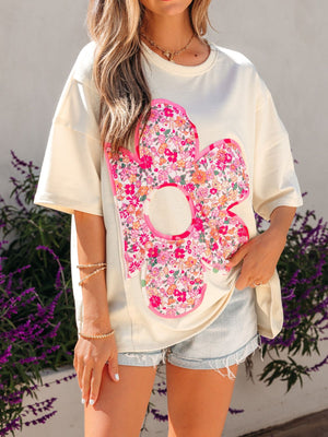 Cream cotton crew neck t-shirt with oversized floral chenille patch