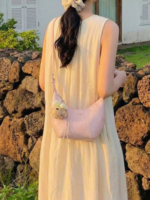 Pu Leather Shoulder Bag in Pink, close-up detail