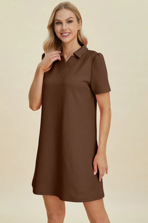 Brown textured V-neck short sleeve mini dress with geometric pattern