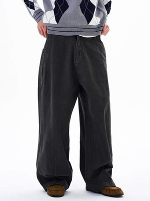 Men's dark gray relaxed fit wide-leg sweatpants with pockets.