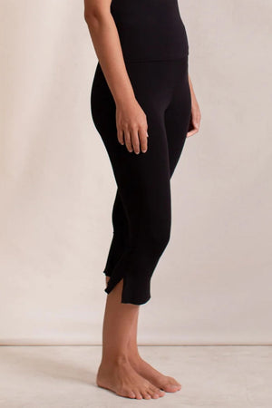 Black flared hem crop leggings with side slits