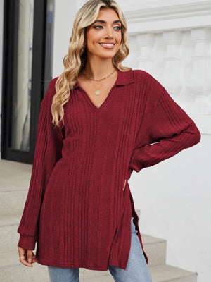 Burgundy ribbed knit collared long sleeve tunic top with slit hem