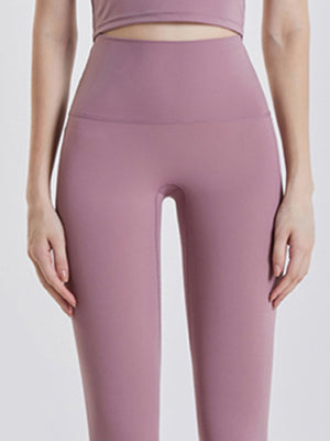 FlexFit 7/8 leggings in Dusty Pink with a wide waistband and high rise.