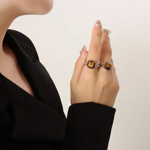 Stone Square Chain Ring in Tiger's-eye/Silver with silver chain detail.