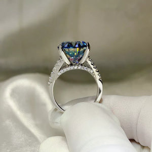 10 Carat Moissanite 925 Sterling Silver Ring in Blue, side view