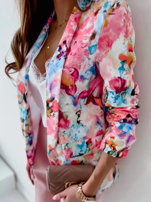 Vibrant Floral Print Open Front Blazer in Red, fit detail
