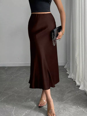 Satin Midi Skirt, fit detail