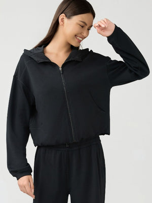 Black cropped active hoodie with zipper, hood, and pockets.