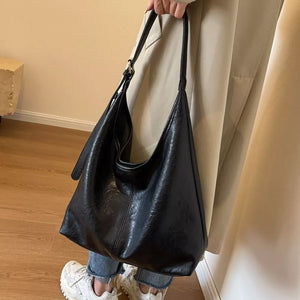 Adjustable Strap Shoulder Bag in Black, model styling view