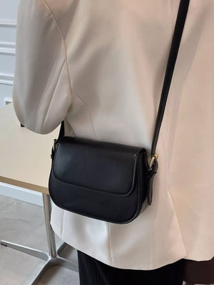 Pu Leather Small Shoulder Bag in Black, fabric detail