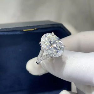 10ct Moissanite 925 Sterling Silver Ring in Silver, back view