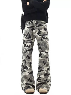 Camouflage utility wide-leg sweatpants with multiple cargo pockets and zipper details.