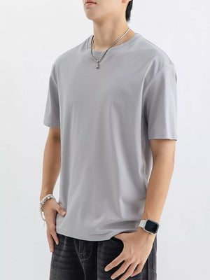 Men's light gray cotton crew neck t-shirt with short sleeves.