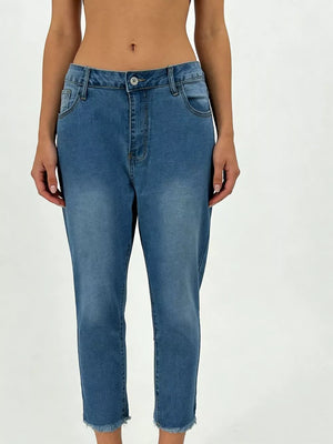 Sky blue cotton capri jeans with raw hem and pockets
