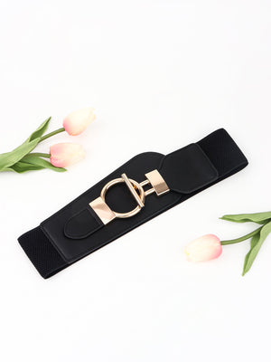Black elastic belt with gold D-ring buckle and hardware detail