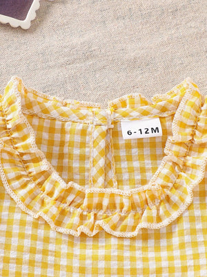 Yellow gingham cotton baby set with ruffled neckline detail