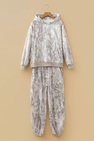 Multicolour Abstract Print Long Sleeve Pant Set in Light Gray, fit detail