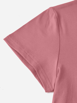 Dusty Pink t-shirt with short sleeves and double-stitched hem detail.