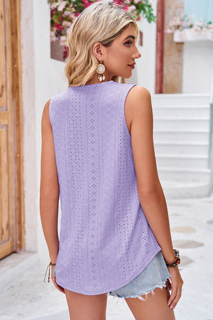 Lavender eyelet lace trim v-neck tank top with a curved hem