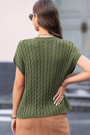 Green cable knit cap sleeve sweater top with textured knit detail