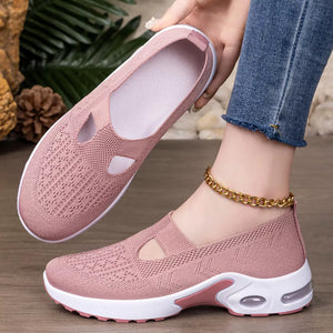 Round Toe Slip-ons in Pink, fit detail