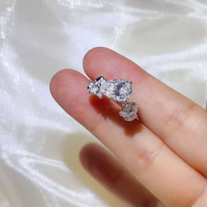 925 Sterling Silver 1 Carat Pear Cut Solitaire Ring, side view