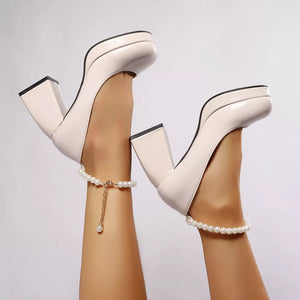 Round Toe Block Heel Pumps in Pink, close-up detail