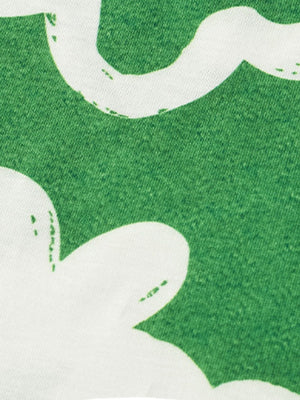 Toddler green clover print cotton set with crew neck.