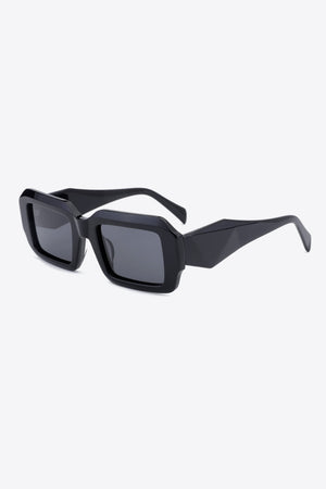 Black geometric frame polarized sunglasses with acetate material.