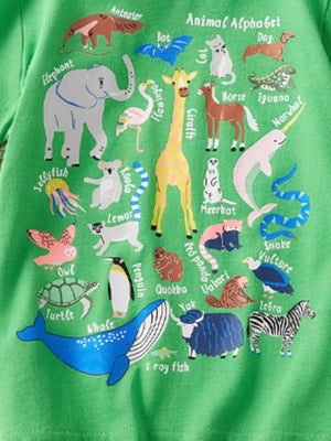 Green cotton t-shirt with playful animal alphabet print, crew neck.