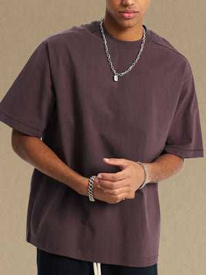 Boxy cut t-shirt in mauve with a crew neck and short sleeves.
