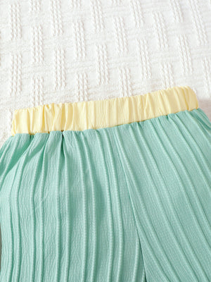 Baby set with mint green crinkle fabric and yellow elastic waistband