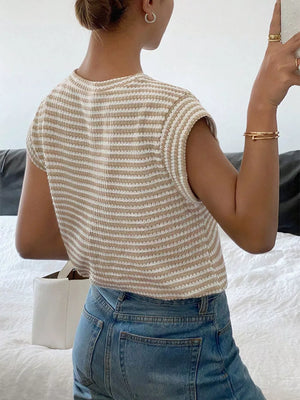 Full Size Striped Round Neck Short Sleeve T-shirt, fabric detail