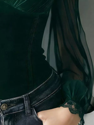 blouse in Red with lace trim and waist-length