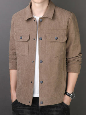Casual corduroy button-down jacket in taupe with two chest pockets and button closure.