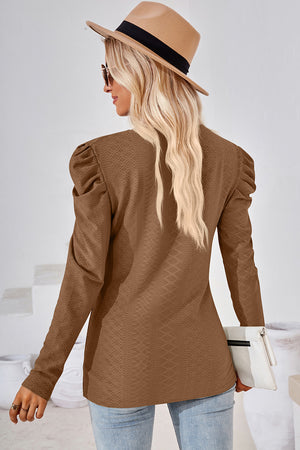 Textured puff-sleeve crew neck top in mocha with diamond pattern