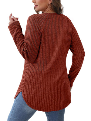 Burgundy ribbed sweater with raglan sleeves and asymmetric hem, casual style.