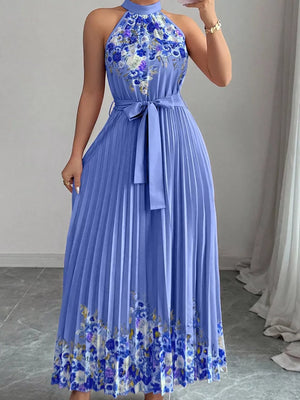 Halter Neck Floral Print Pleated Maxi Dress, fit detail