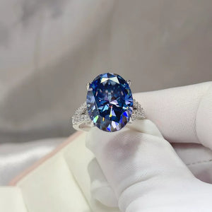 10 Carat Moissanite 925 Sterling Silver Ring in Blue, back view