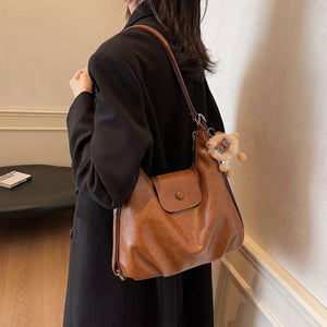 Pu Leather Medium Shoulder Bag in Brown, alternate angle
