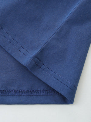Toddler blue 100% cotton t-shirt hem detail with double stitching.