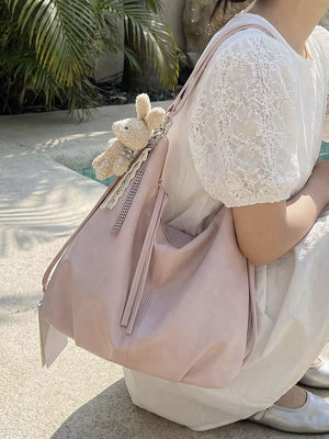 Adjustable Strap Shoulder Bag in Pink, close-up detail