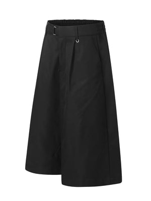 Black pleated wide-leg capris with elastic waistband and buckle detail.