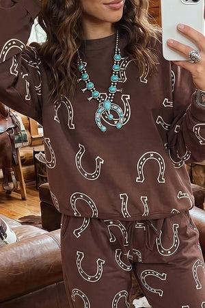 Western Print Elastic Waist Pocket Pant Set in Coffee Brown, close-up detail