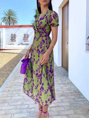 V-neck Puff Sleeve Floral Midi Dress Plus Size in Green, close-up detail